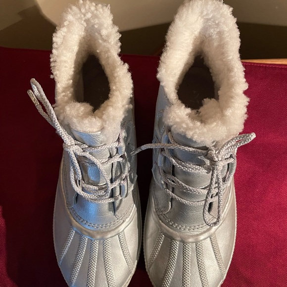 Sorel - Disney Frozen 2 Women's Out ‘N About Winter Boot - Picture 3 of 8